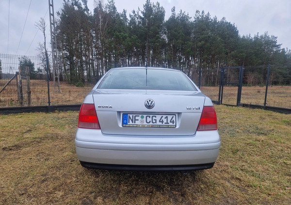 Volkswagen Bora cena 8900 przebieg: 152000, rok produkcji 2003 z Wołomin małe 277